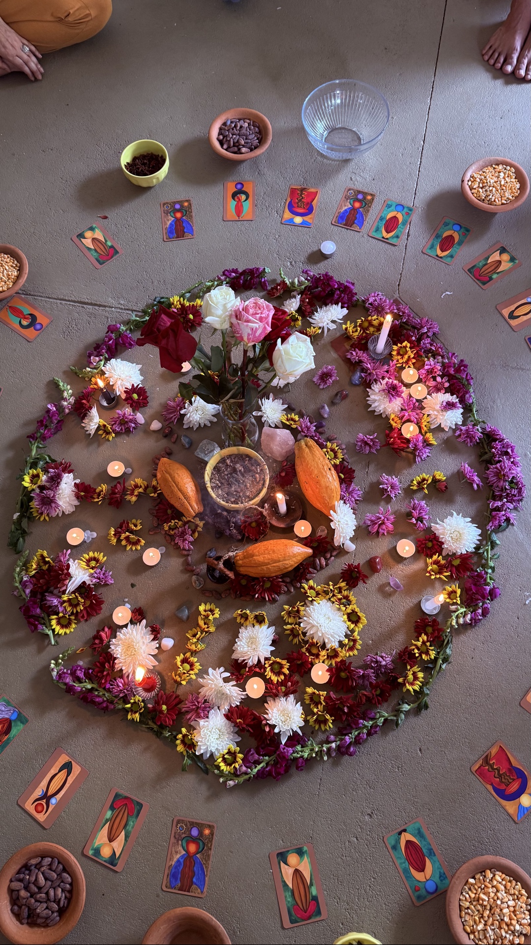 Vivencia Yoga com Cacau - Altar Vivo